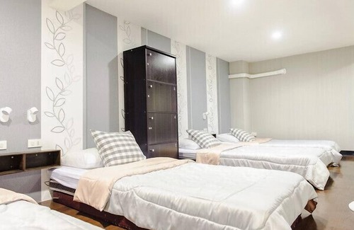 Bang Rak Apartment | Budget-Friendly Dormitory Room with Breakfast Included