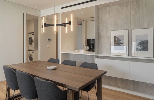Sao Martinho Apartment | Savoy Monumentalis IX – Luxury & Private Pool