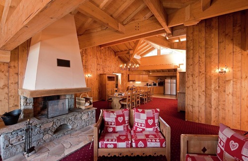 La Rosiere Apartment | Savoyard-Style Escape