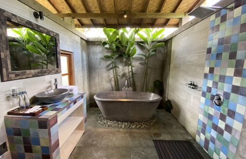 Sidemen Hotel | Discover Sawah Indah Villa: Pool, Spa & 9.4/10 Rating