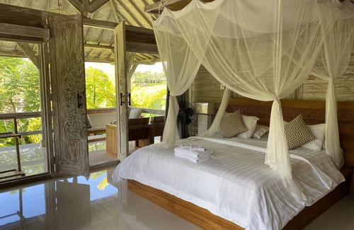 Sidemen Hotel | Discover Sawah Indah Villa: Pool, Spa & 9.4/10 Rating