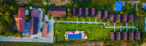 Mueang Kao Resort | Discover Sawasdee Sukhothai Resort: Family-Friendly Oasis