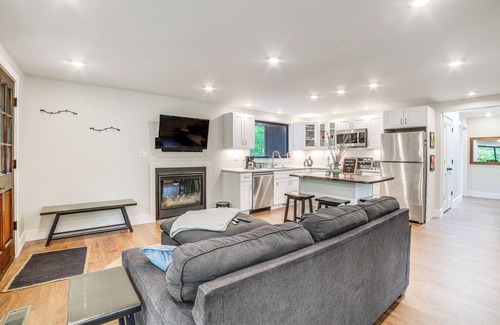 Harbert Cottage | Cozy Sawyer Retreat with Fire Pit - Steps to Gorgeous Beaches!