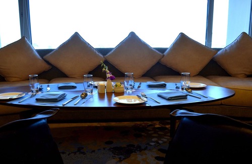 Indore Hotel | Elegant Sayaji Indore: 5-Star Stay with Spa & Pool