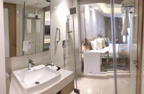 Jamnagar Hotel | Discover Sayaji Jamnagar: Family-Friendly Stay with Dining