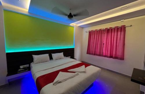Pune Hotel | Budget-Friendly Sayba Inn: Family-Approved Lodging