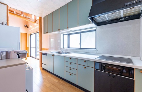 Shirahama House | Guest Rated 9.6: Sayuragi Villa Shirahama with Breakfast