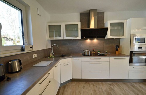 Juliusruh House | Comfortable Stay at Schipperhus with Family-Friendly Amenities