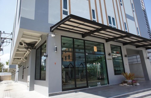 Talat Hotel | Family-Friendly SC Residences: Comfort and Dining Awaits