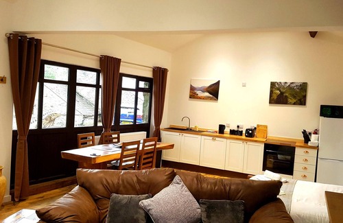 Seascale Apartment | Scafell Cottage: Studio Retreat with Breathtaking Views