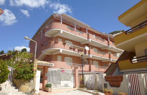 Realmonte Apartment | Scenic Scala dei Turchi Apartments with Oceanfront Views