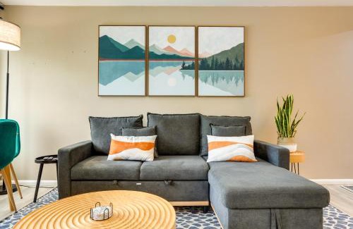 Old Ballard Apartment | Stylish Seattle Apartment Steps from the Waterfront