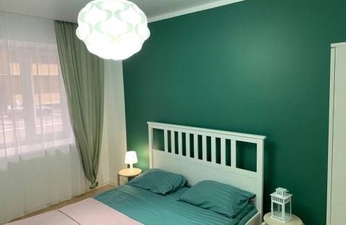 Uralsk Apartment | Cozy Scandi Home: Guest Rated 9/10 & Family Friendly