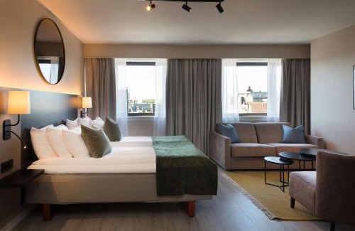 Fredrikstad Hotel | Pet-Friendly Scandic City with Breakfast & Restaurant Access