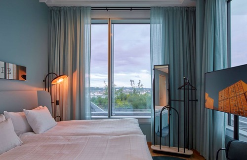 Centrum Hotel | Discover Scandic Goteborg Central: Rated 9/10, Family Friendly
