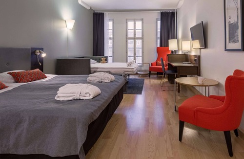 Helsinki City Centre Hotel | Discover Scandic Grand Marina: Family-Friendly & Relaxing Spa
