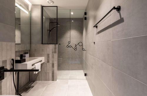 Kamppi Hotel | Discover Scandic Helsinki Hub: 4-Star Pet-Friendly Retreat