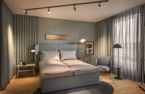 Kluuvi Hotel | Prime Location at Holiday Inn Helsinki City Centre