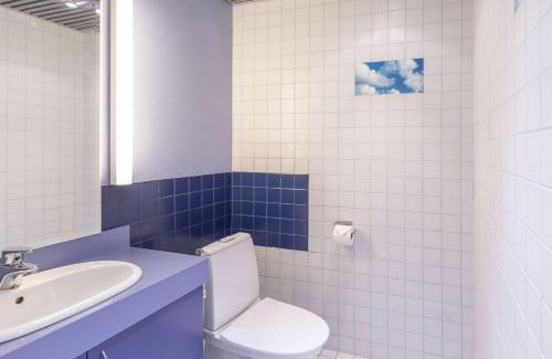 Kluuvi Hotel | Discover Scandic Kaisaniemi: Pet-Friendly 4-Star Retreat