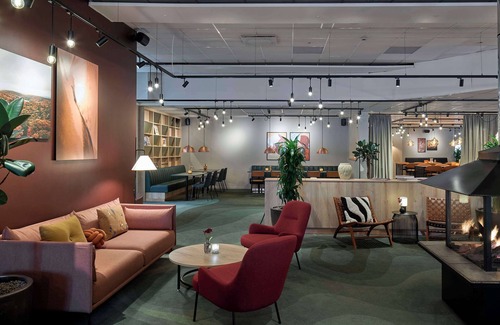 Falun Hotel | Welcoming Scandic Lugnet: Family-Friendly & Accessible Stay