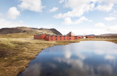 Nordkapp Hotel | Family-Friendly Stay at Scandic Nordkapp with Pets Welcome