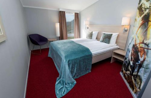 Nordkapp Hotel | Family-Friendly Stay at Scandic Nordkapp with Pets Welcome