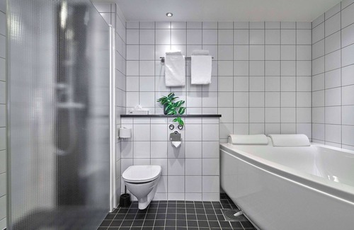 Centrala Stan Hotel | Discover Scandic Plaza Umeå: Highly Rated with Spa & Dining