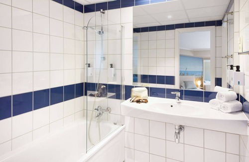 Kristiansand Hotel | Explore Scandic Sørlandet: Family-Friendly Getaway with Spa