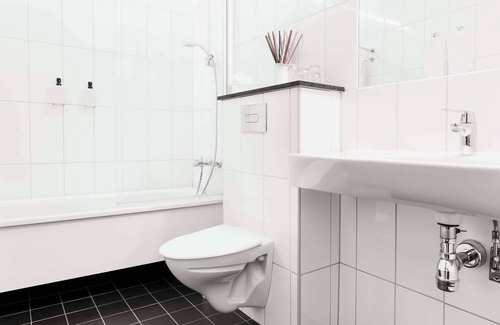 Vasteras Hotel | Relax at Scandic Västerås: Pool, Spa & Family-Friendly