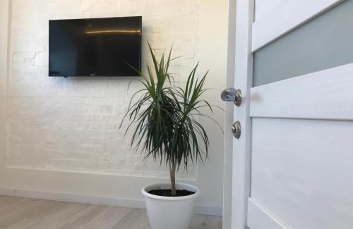 Sukhinovka Apartment | Discover Scandik Apartment Terrace: Family-Friendly Retreat