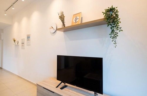 Ampang Apartment | Stylish Scandinavian Reizz: 4-Star Hotel Near KLCC