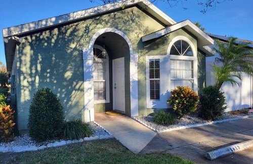 Winter Park House | Escape to Sunny Florida: Family-Friendly Getaway Awaits