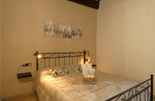 Amelia House | Discover CasaLina: Family-Friendly Retreat with Hot Tub