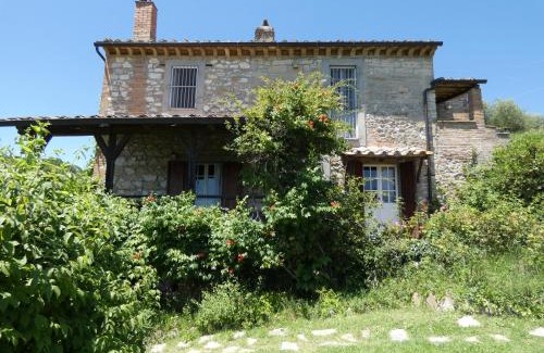 Fornole Villa | Discover SCAPPO IN UMBRIA, il Fienile – 4-Star Paradise