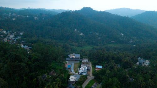 Devikolam Resort | Scarlet Resort By Welcomia Hospitality