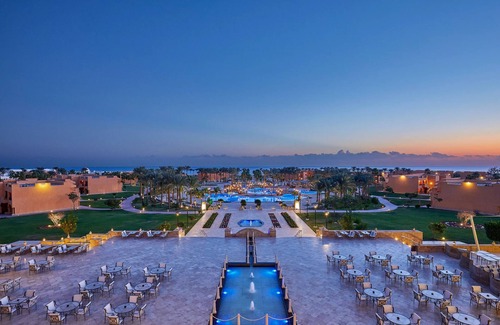 El Quseir Hotel | Scenic All-Inclusive Escape l 3 Pool-view Rooms + Spa, Courts & Kids Club Fun