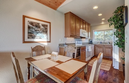 Lower Kingsbury House | Scenic Escape: Breathtaking Views of Lake Tahoe Await!