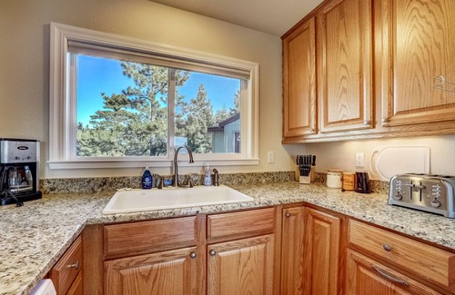 Lower Kingsbury House | Scenic Escape: Breathtaking Views of Lake Tahoe Await!