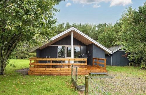Vemb House | Welcoming 6-Person Holiday Home in Vemb for Families