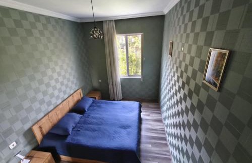 Chiatura House | Scenic Home Near Naguti