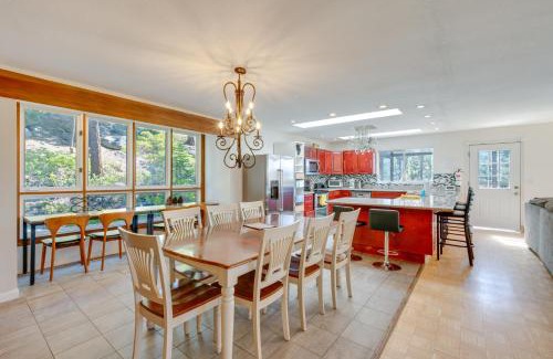 Upper Kingsbury House | Scenic Home with Sauna - 7 Mi to Heavenly Mountain!