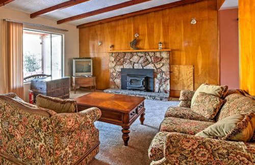 Kernville House | Cozy Kernville Retreat - Steps to Downtown and River Fun!