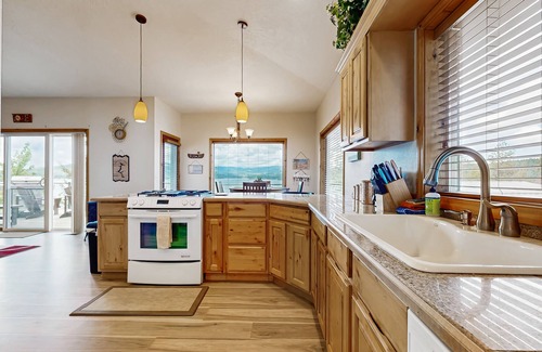 Coeur d'Alene House | Relaxing Lakefront Retreat with Hot Tub and Private Dock
