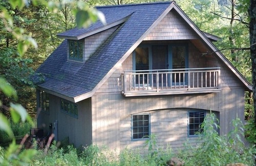 Fennimore Cabin | Idyllic Cabin Retreat by Blue Ribbon Trout Stream