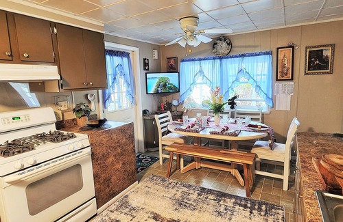 Webster House | Relaxing Getaway in Webster with Pool and Ocean Views
