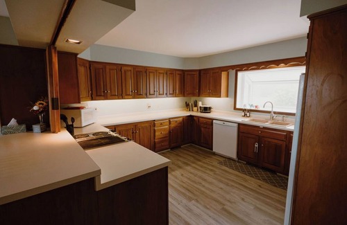 Jim Falls Other | Inviting Farmhouse Retreat for Up to 20 Guests with Pool