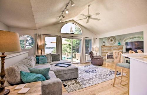 Huddleston House | Idyllic Smith Mountain Lake Retreat with Deck & Dock Access