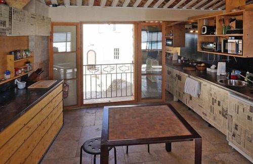 Sainte-Croix-du-Verdon House | Cozy Holiday Home in Sainte-Croix-du-Verdon with Breakfast