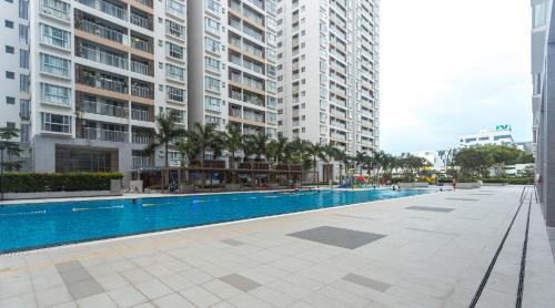 Phu My Hung Apartment | Idyllic Scenic Valley Serviced Apartment with Ocean Views