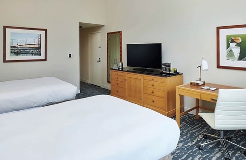 Berkeley Hotel | Relaxing Units with Scenic Views Near Aquarium of the Bay